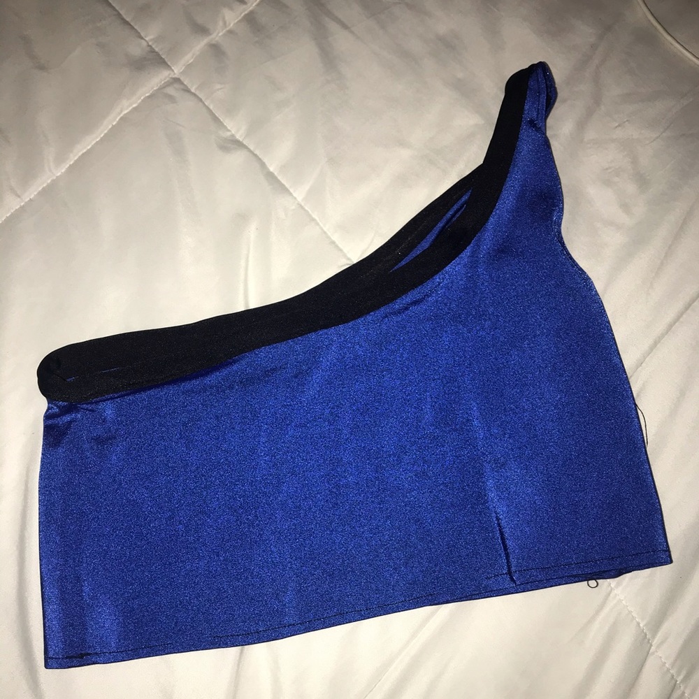 One shoulder blue crop dance /cheer top